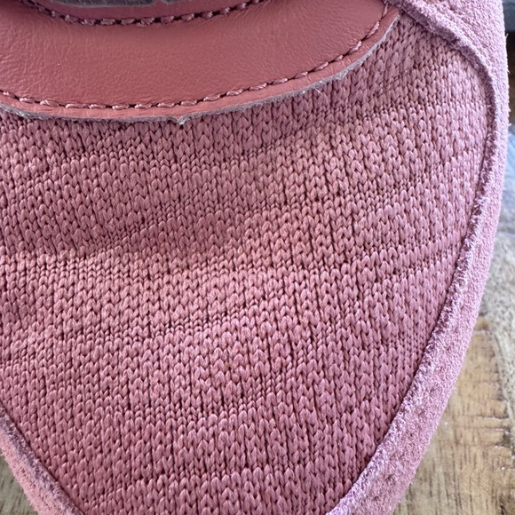 Vionic Athena Zip sneaker, size 8 - Picture 8 of 15